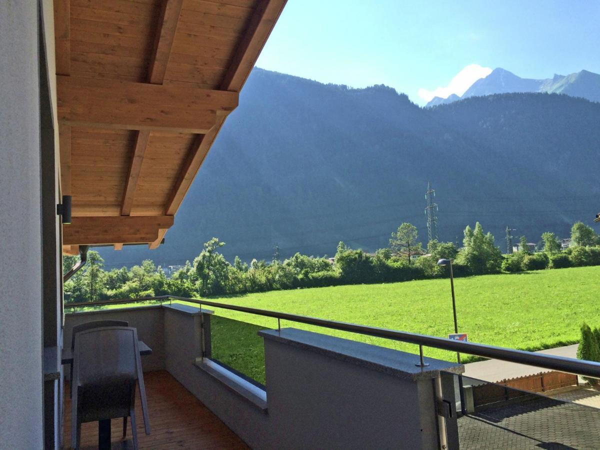 Holiday Flat Near Four Ski Lifts In Mayrhofen Exteriör bild