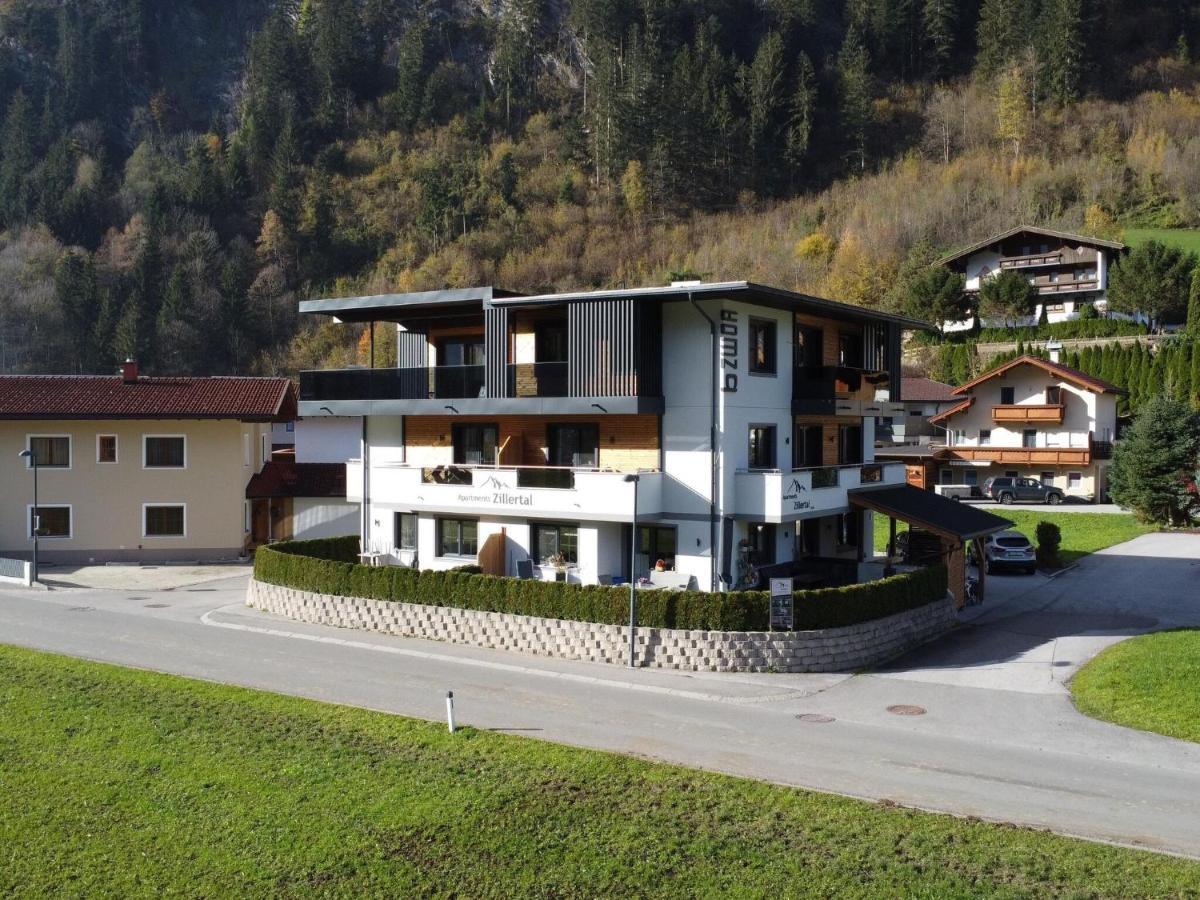 Holiday Flat Near Four Ski Lifts In Mayrhofen Exteriör bild