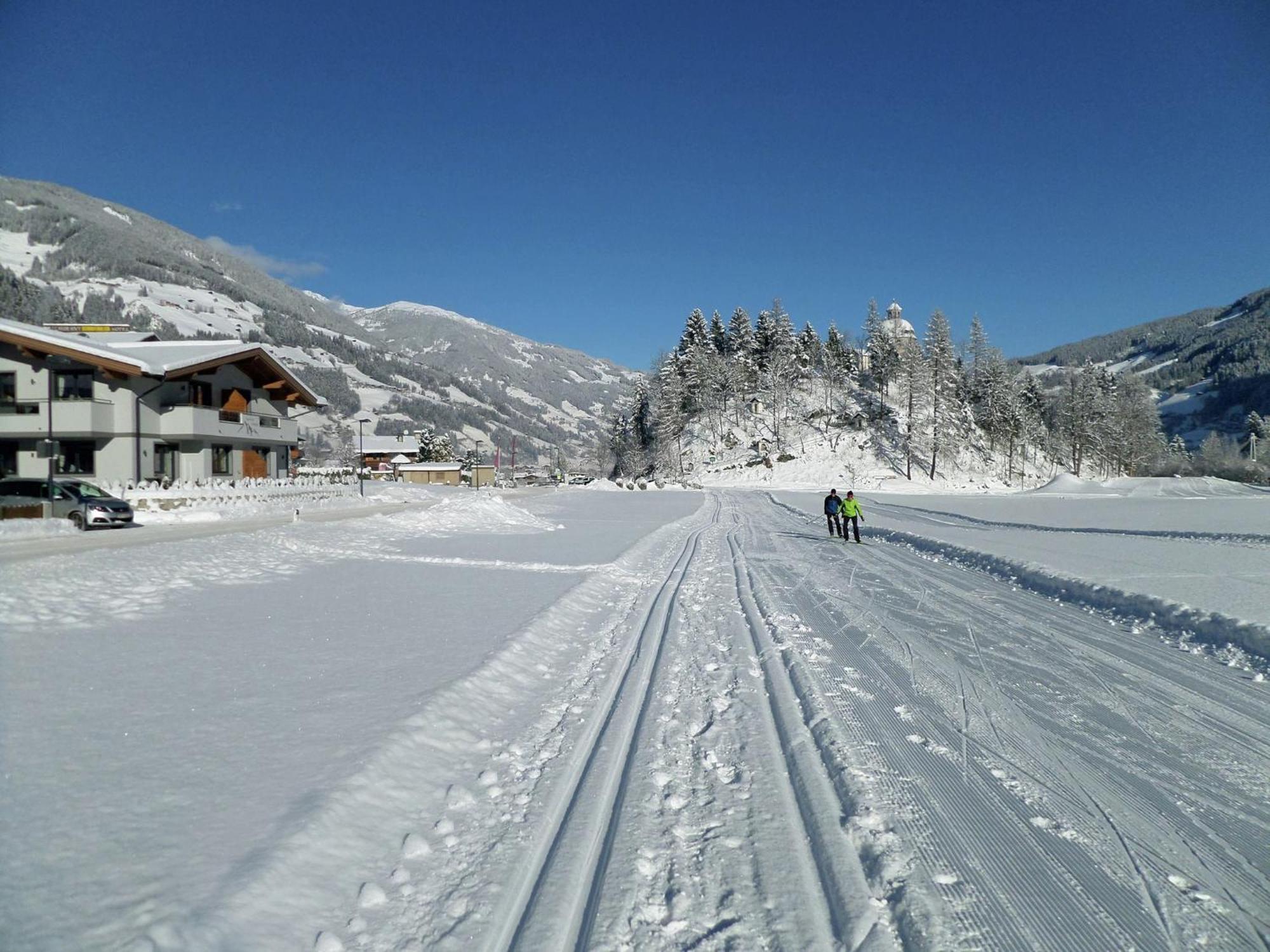 Holiday Flat Near Four Ski Lifts In Mayrhofen Exteriör bild